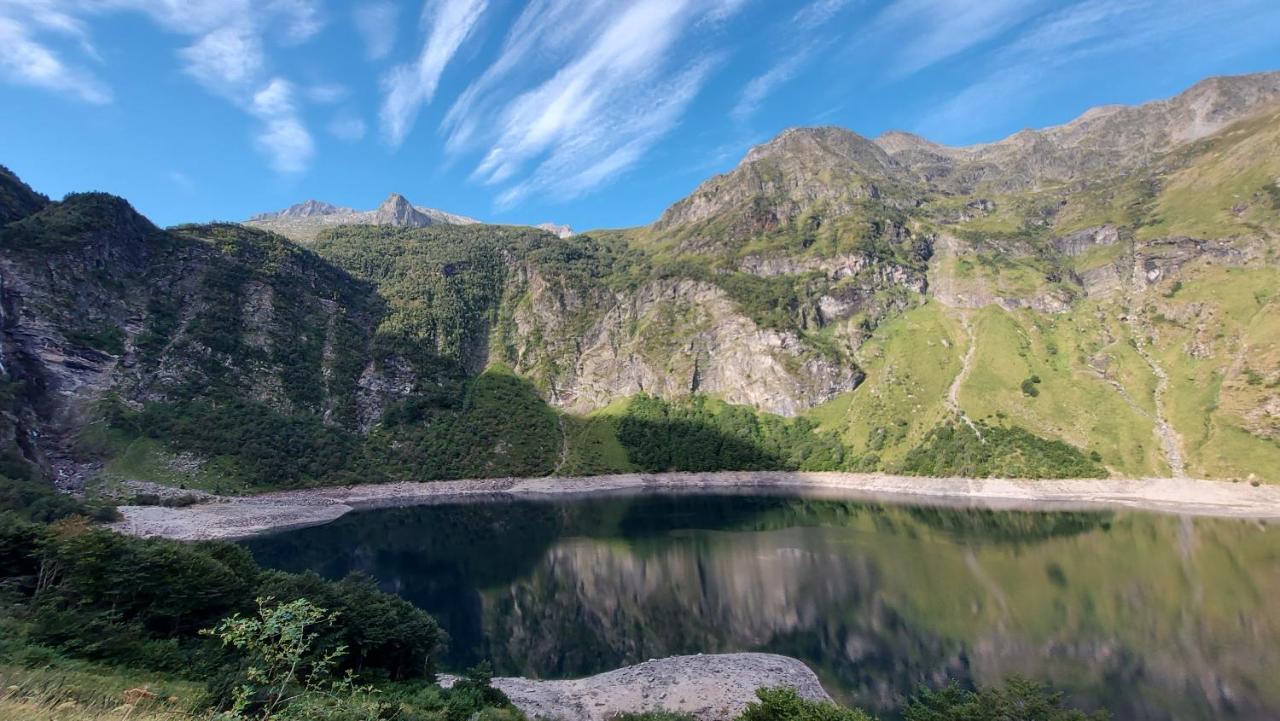 Отель Le 41 Avenue Foch Bagneres-de-Luchon Экстерьер фото